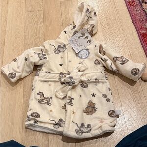 NWT duck duck goose baby gender neutral bear sheep robe